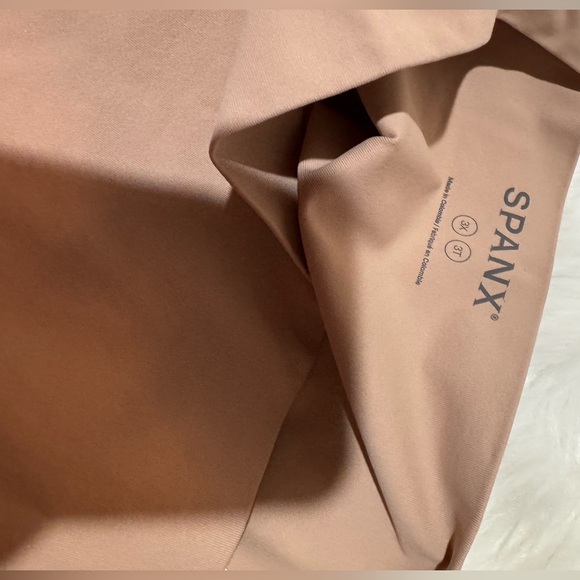 SPANX Tan Fitted Crop Sleeveless Tank Top - Picture 5 of 6